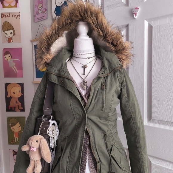 Rue21 Olive Bomber Jacket with Faux Fur Trim - Picture 2 of 4